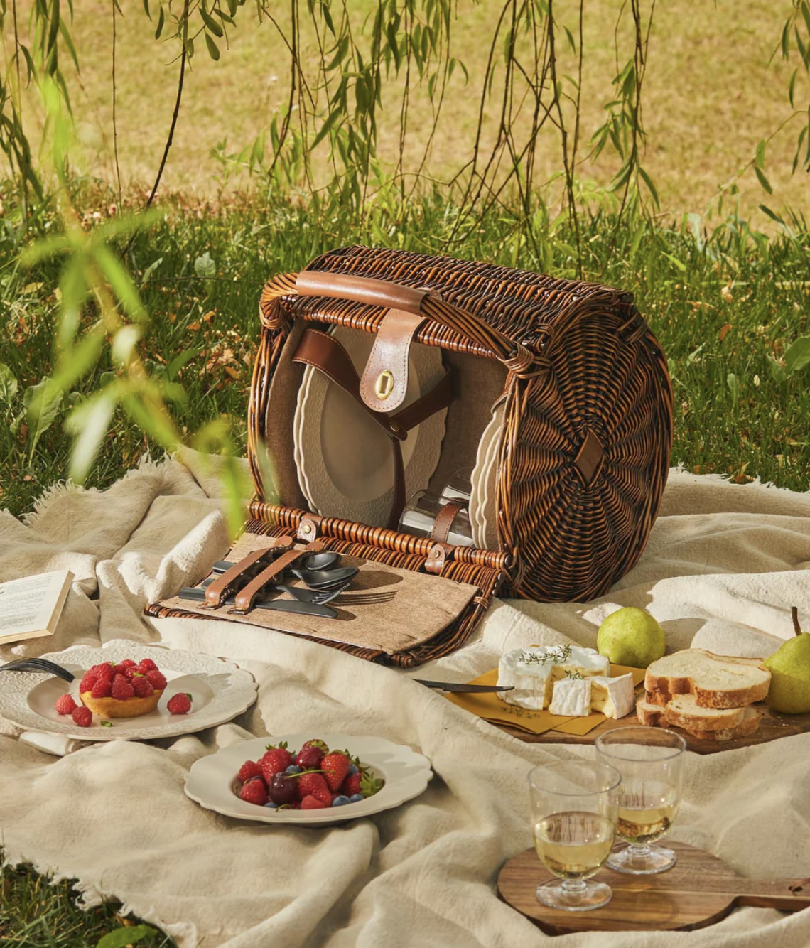alessi-dressed-en-plein-air-cesta-picnic-4-personas